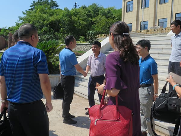 國(guó)務(wù)院督察組到天元湖北生產(chǎn)基地考察